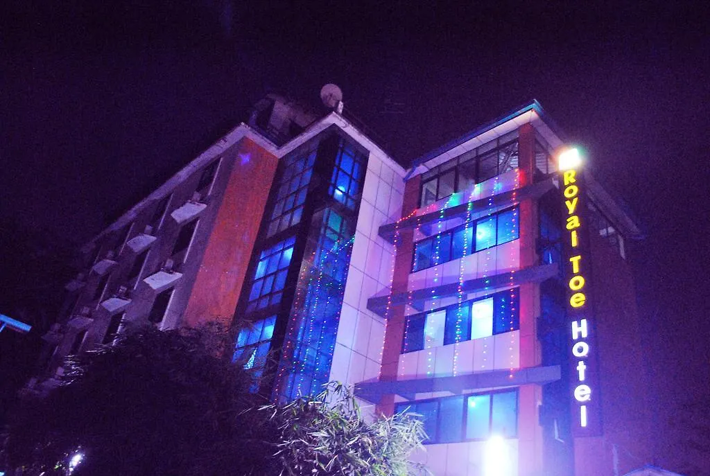 Royal Toe Hotel Yangon