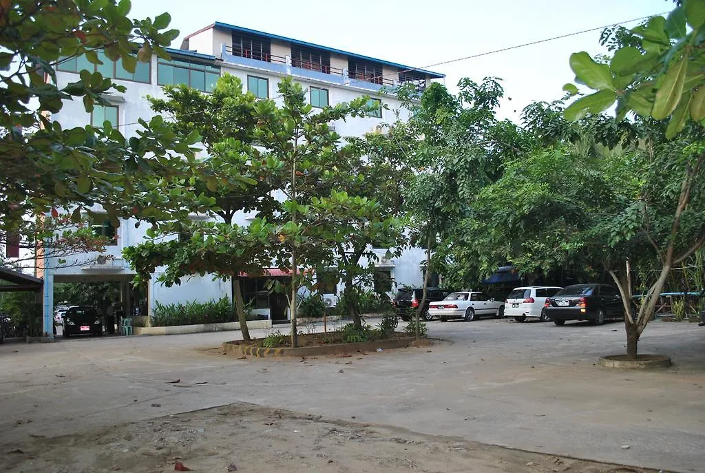 Royal Toe Hotel Yangon