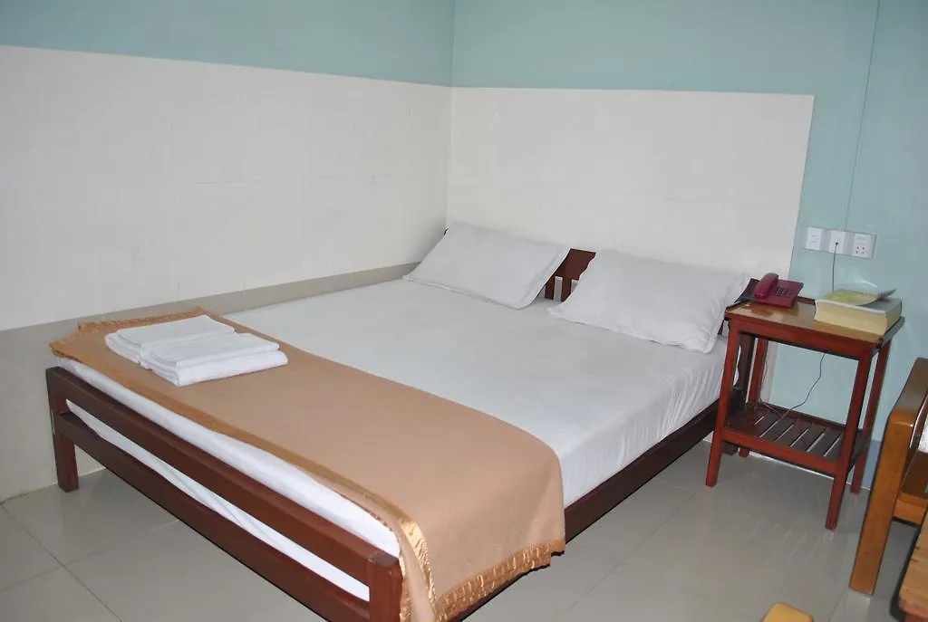 Royal Toe Hotel Yangon