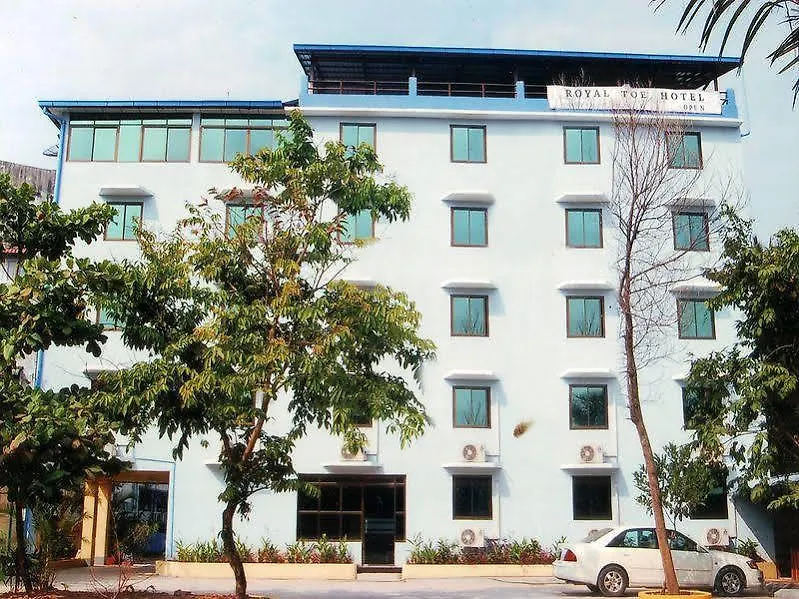Royal Toe Hotel Yangon